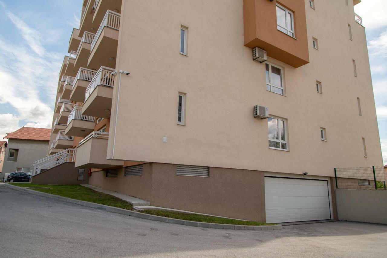 Malak Apartments Sarajevo Ngoại thất bức ảnh